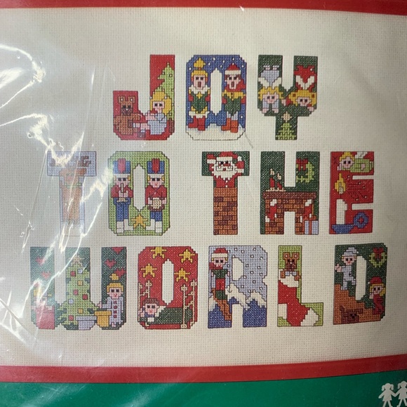 3/$25 Bucilla Christmas Heirloom 82023 Counted cross Stitch Joy To The World NEW - Picture 3 of 6